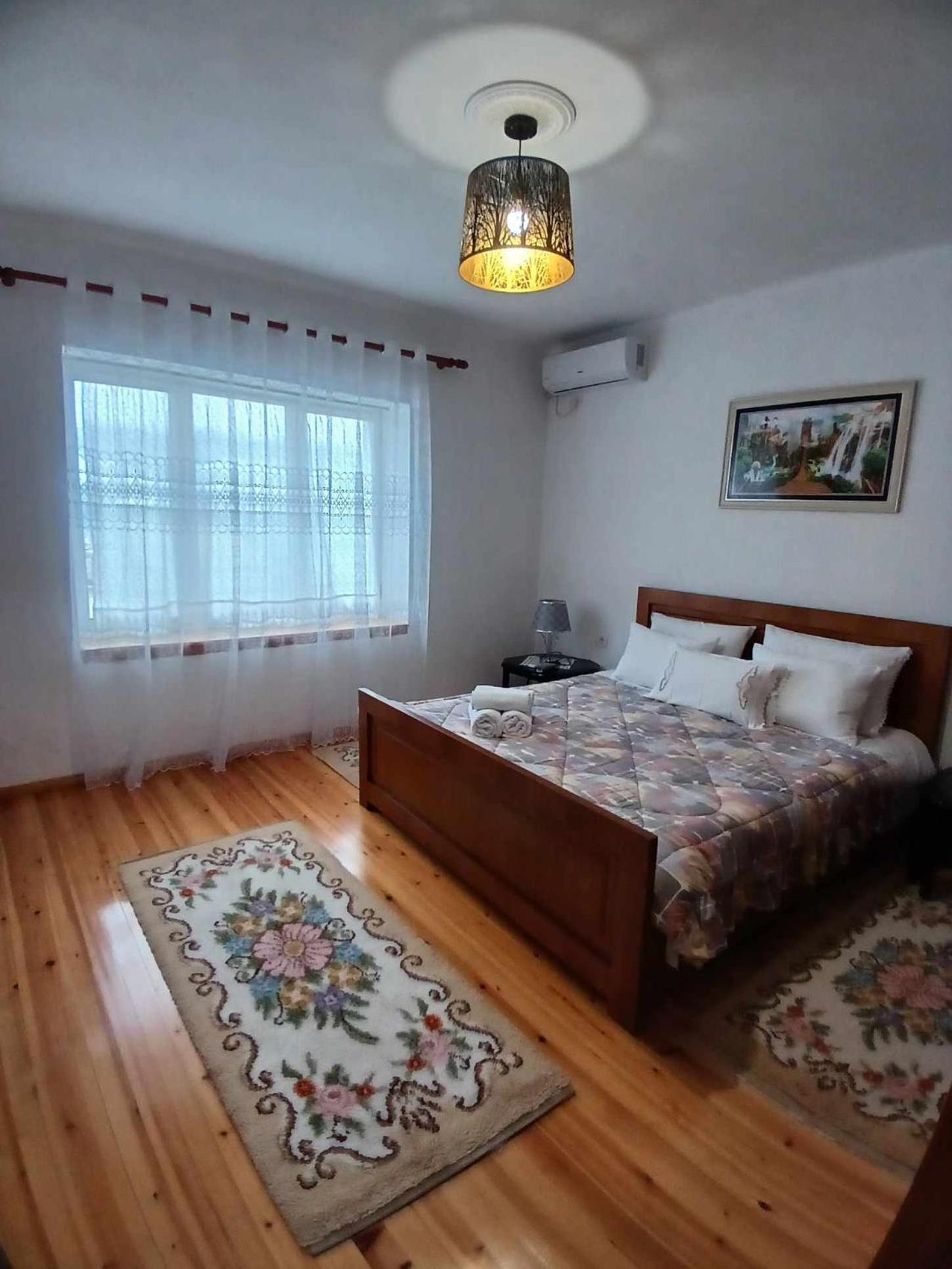Eniguesthouse
